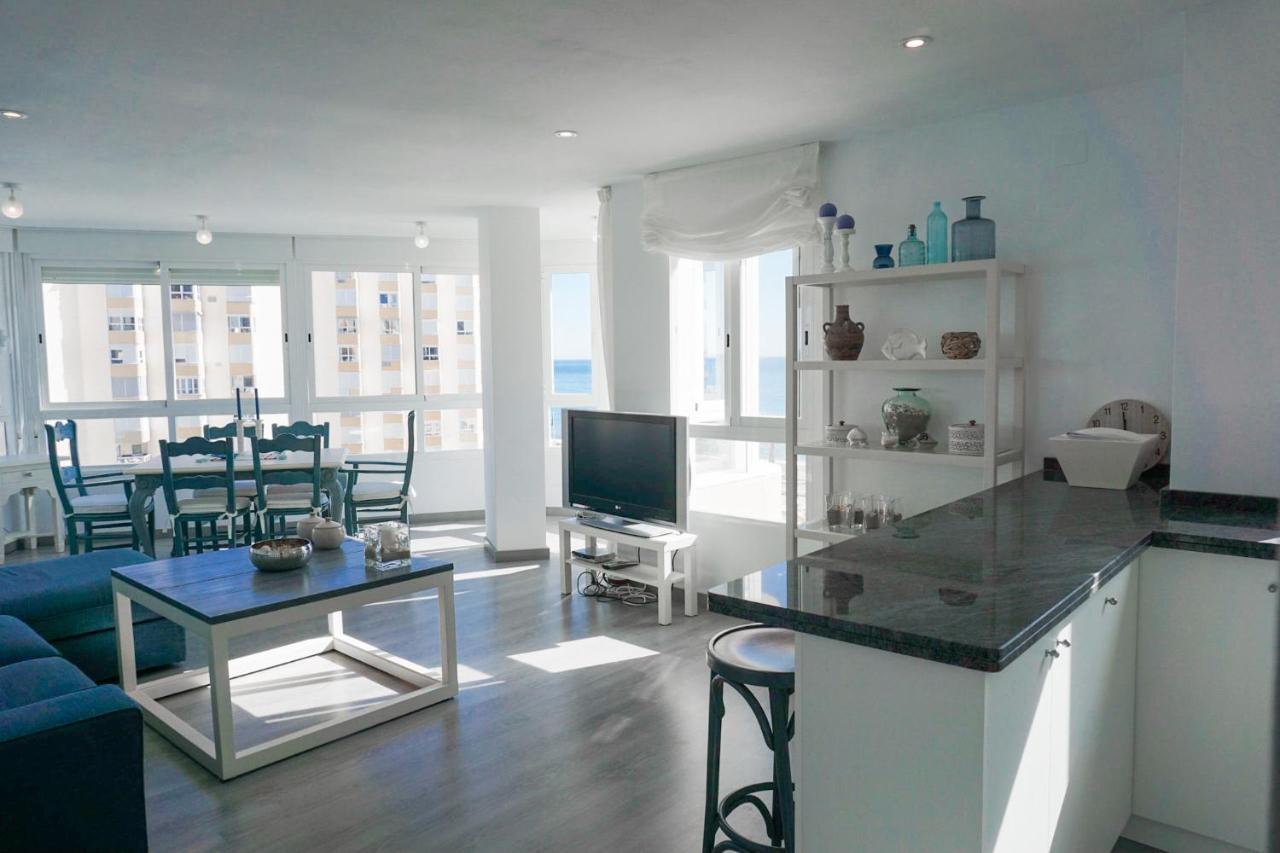 Wintowinrentals Amazing Apartment With Sea View Málaga Esterno foto