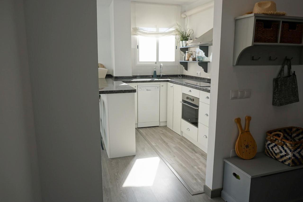 Wintowinrentals Amazing Apartment With Sea View Málaga Esterno foto